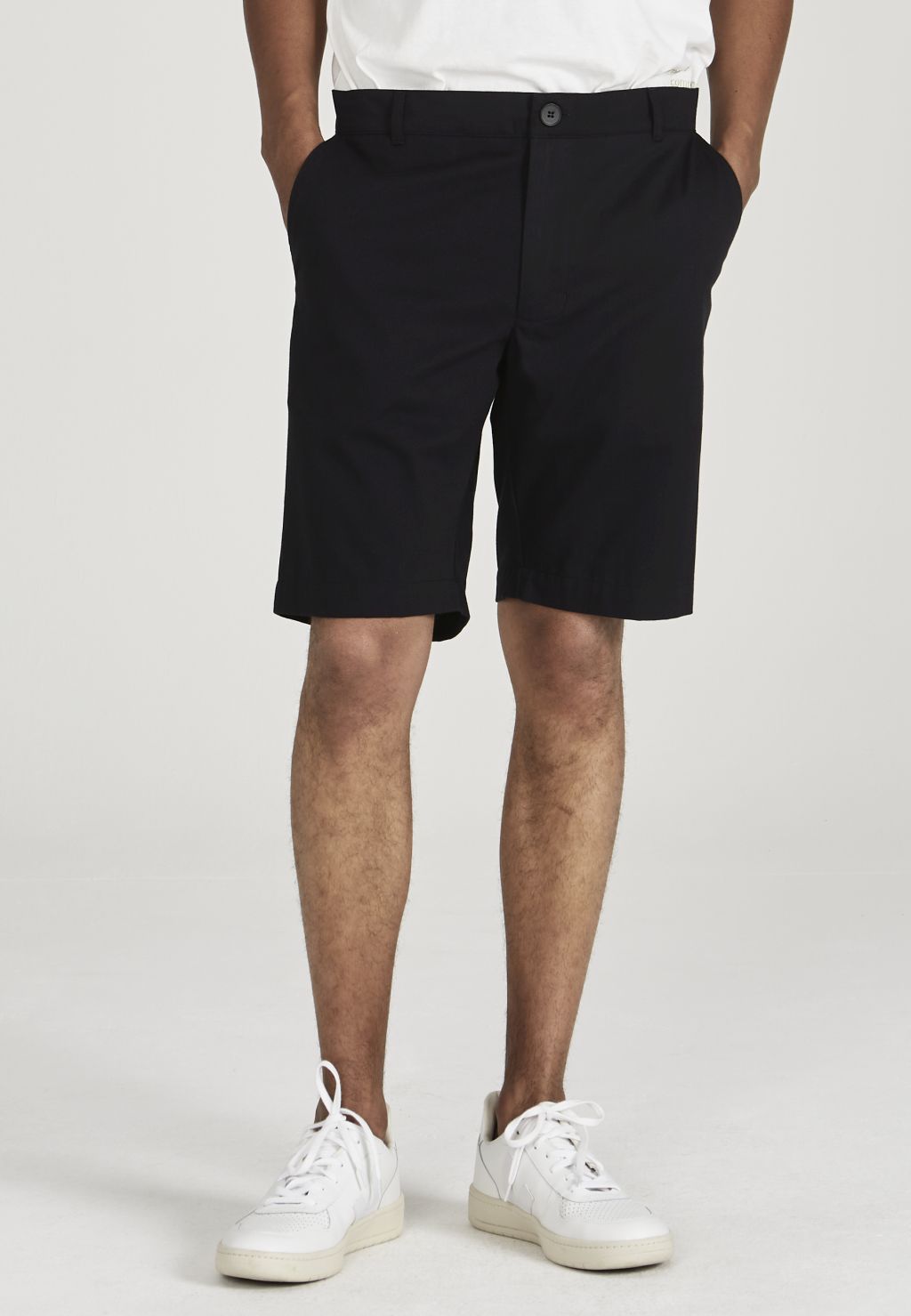Edgar - Chino-Shorts aus Bio-Baumwolle black M