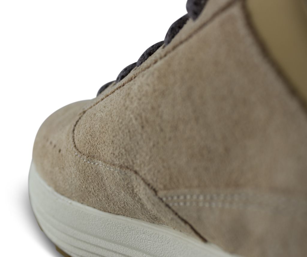 Yew Light Brown Suede 41