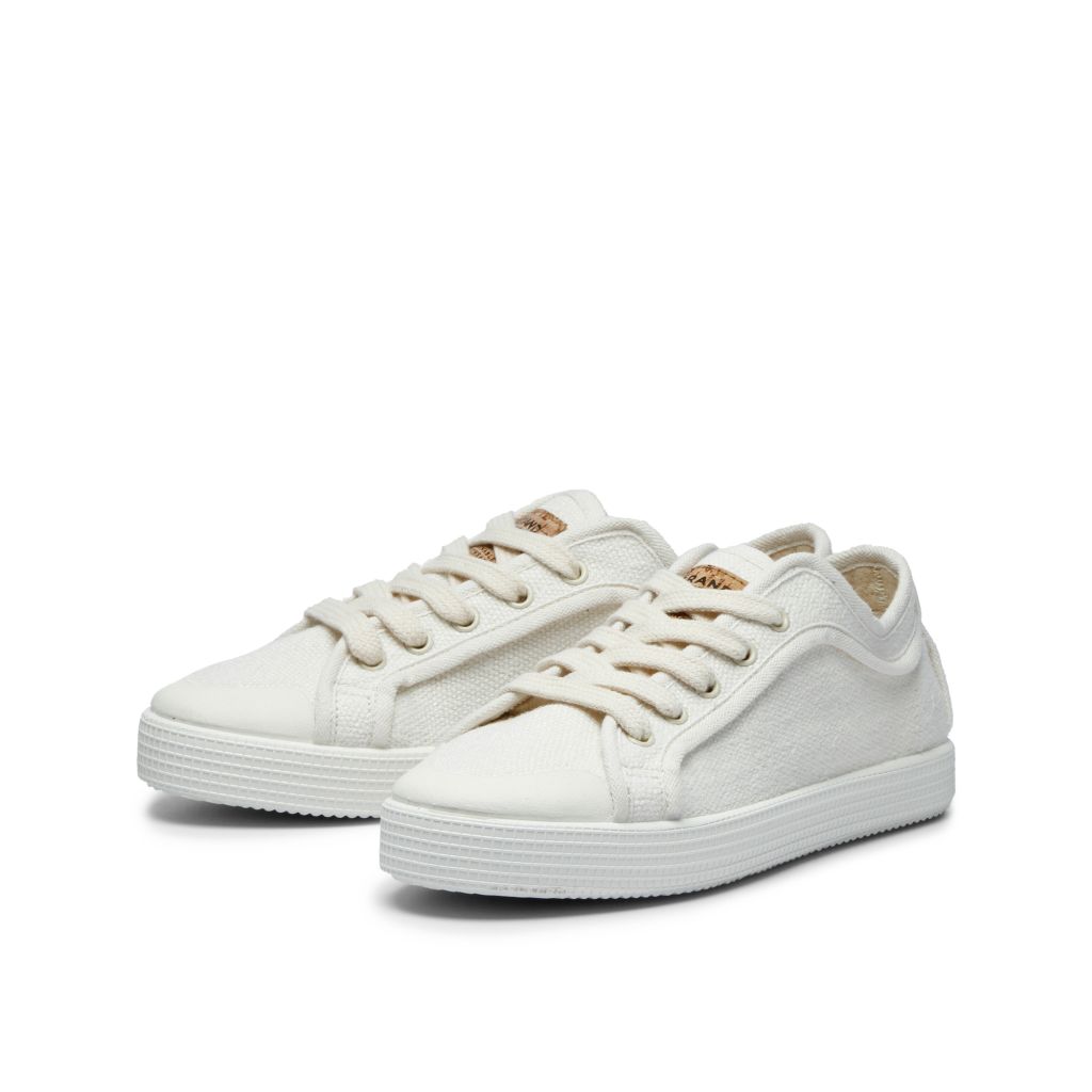 Aari Hemp Low Top Sneaker White Vegan 36