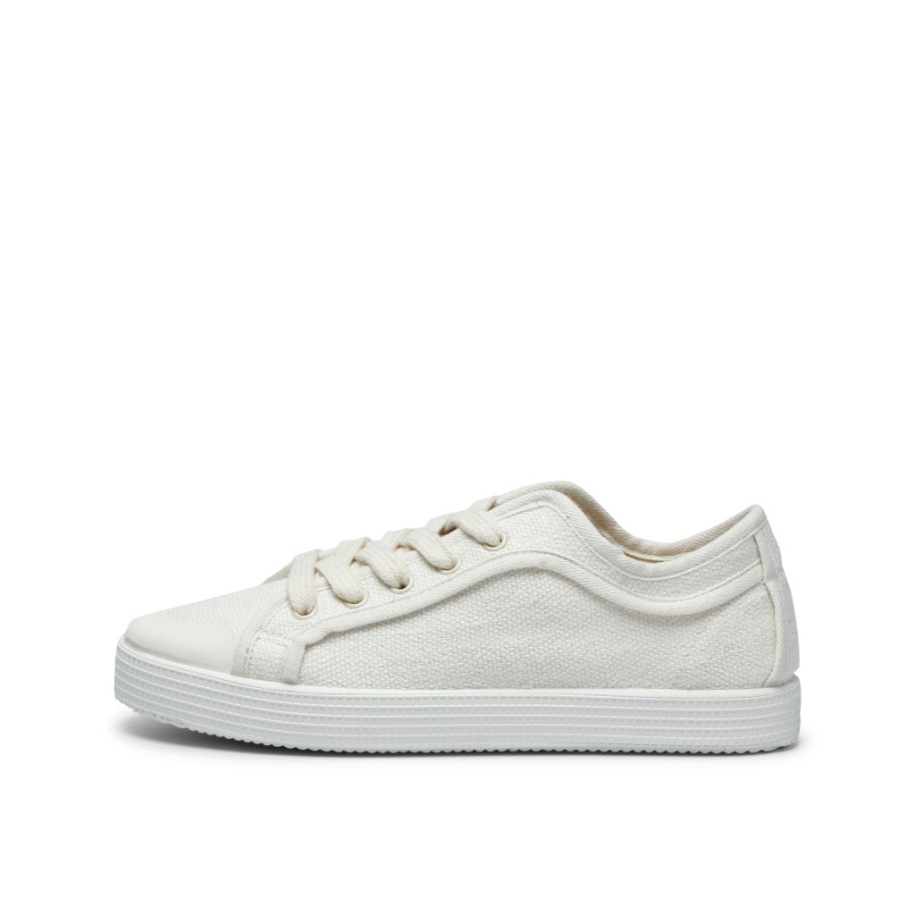 Aari Hemp Low Top Sneaker White Vegan 39